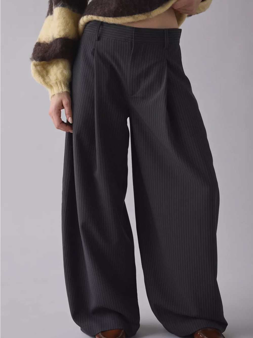 Urban Outfitters | 2 size | Wide Leg Trouser Pants